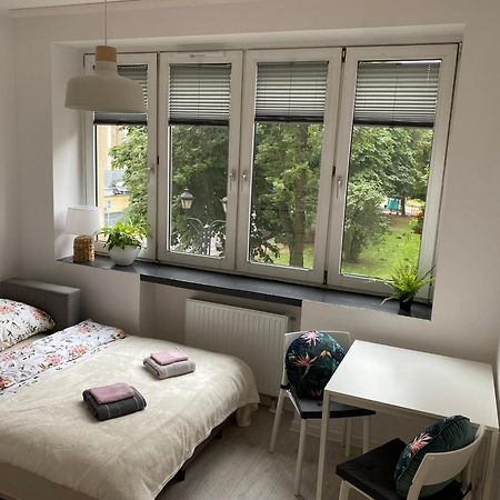 Kawalerki Basi Przy Dabrowskiego 22 Katowice Buitenkant foto